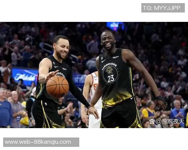 勇士惨败篮网125分展现强大实力球队状态引人关注